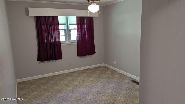 5068 Lobelia Road, Vass, NC 28394