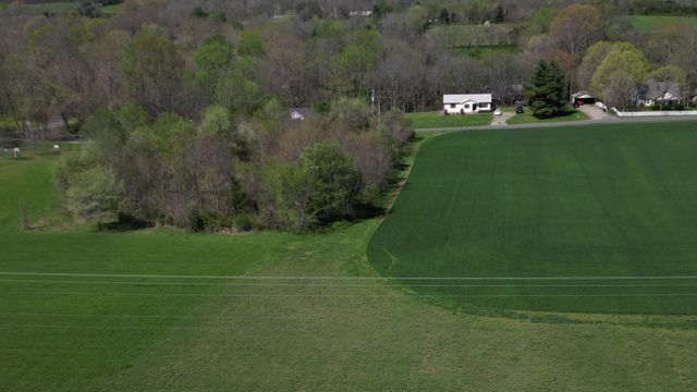 2641 Battle Creek Rd, Springfield, TN 37172