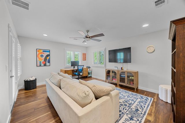 3907 Becker Ave, Austin, TX 78751