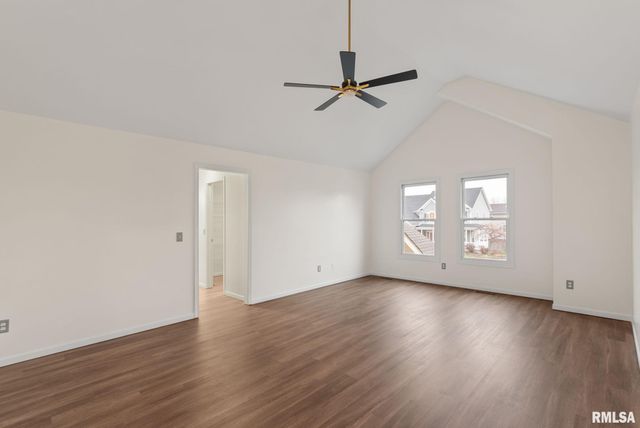 1600 E 5TH Street, Coal Valley, IL 61240