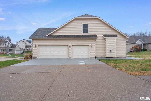 1600 E 5TH Street, Coal Valley, IL 61240