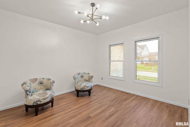 1600 E 5TH Street, Coal Valley, IL 61240