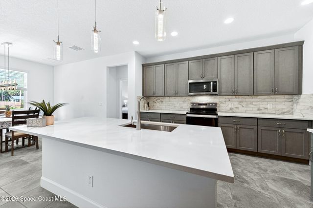 317 NW Valencia Road, Melbourne, FL 32904