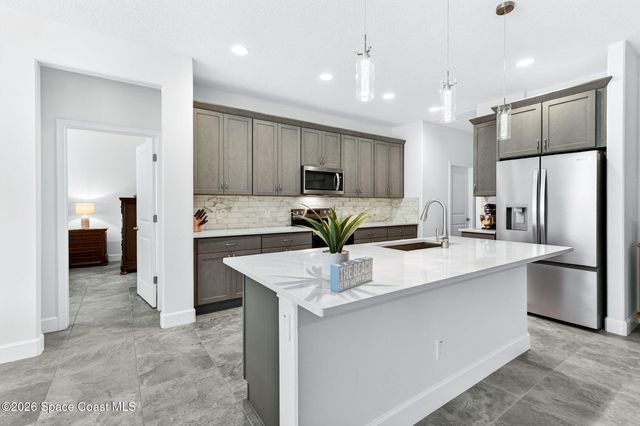 317 NW Valencia Road, Melbourne, FL 32904