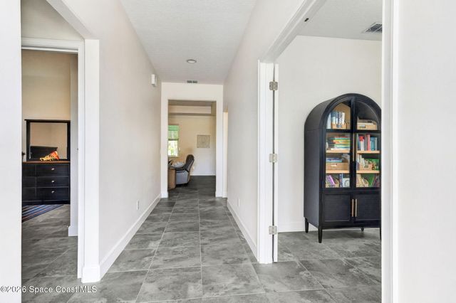 317 NW Valencia Road, Melbourne, FL 32904