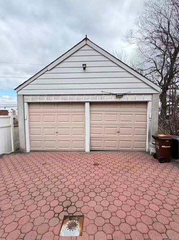 52-57 84th Street, Elmhurst, NY 11373