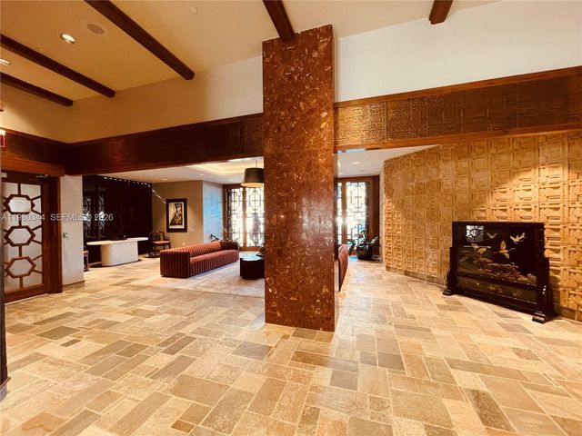 11113 Biscayne Blvd 553, Miami, FL 33181