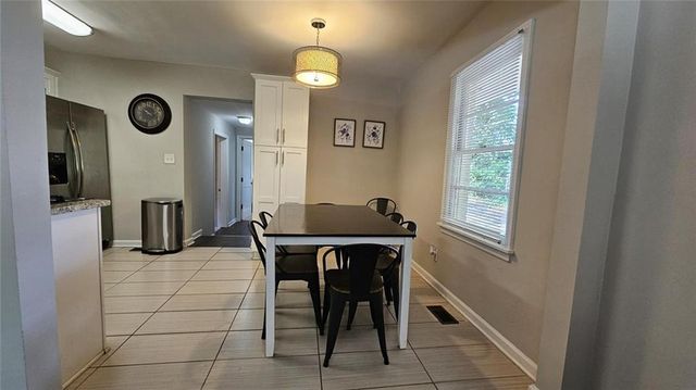 2076 W Flat Shoals Terrace, Decatur, GA 30034