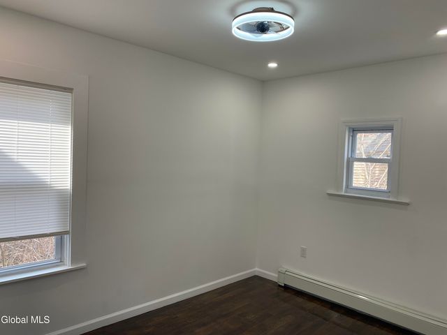 885 Yorkston Street, Schenectady, NY 12303