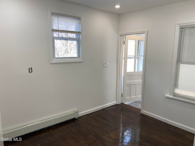 885 Yorkston Street, Schenectady, NY 12303