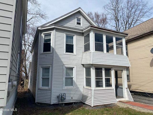 885 Yorkston Street, Schenectady, NY 12303