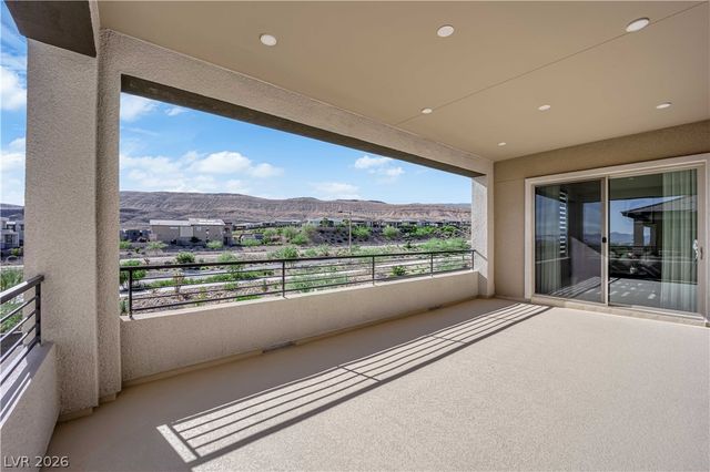 10663 Stone Ledge Avenue, Las Vegas, NV 89135