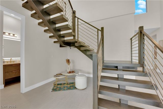 10663 Stone Ledge Avenue, Las Vegas, NV 89135