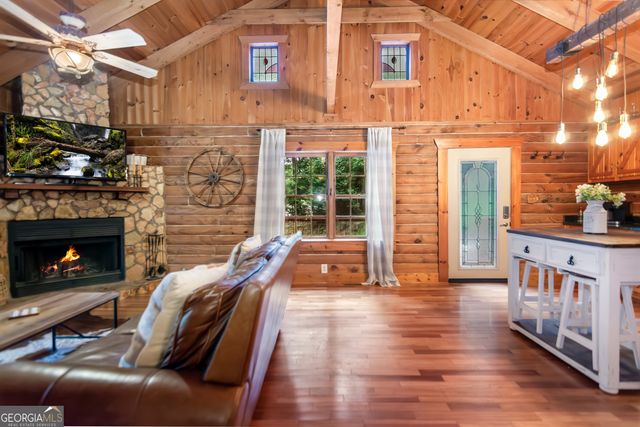 165 Timberwalk Drive, Ellijay, GA 30540