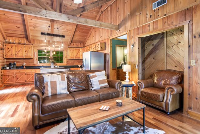 165 Timberwalk Drive, Ellijay, GA 30540
