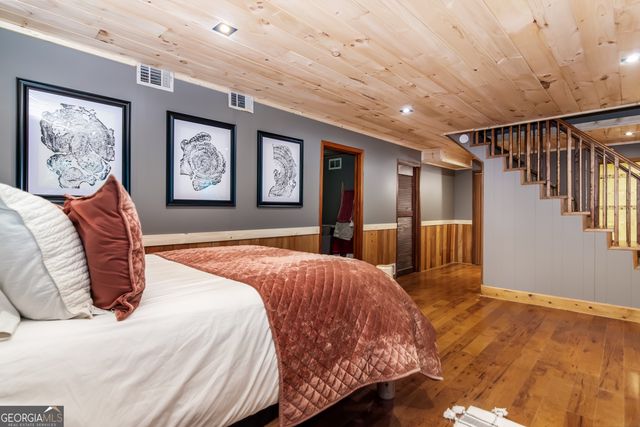 165 Timberwalk Drive, Ellijay, GA 30540