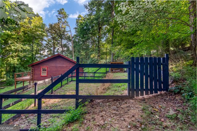 165 Timberwalk Drive, Ellijay, GA 30540