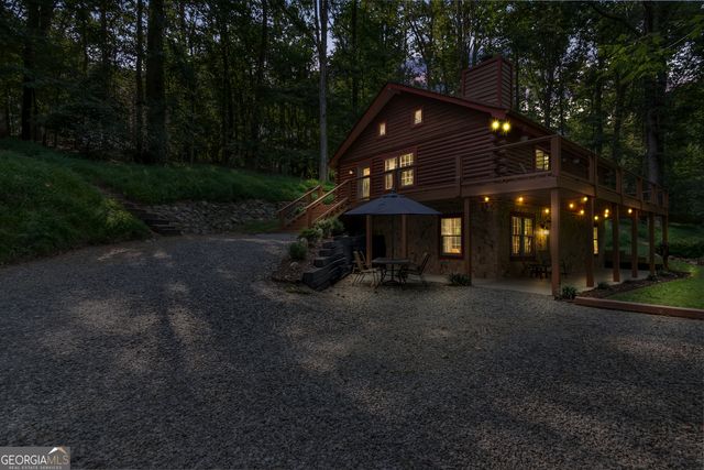 165 Timberwalk Drive, Ellijay, GA 30540