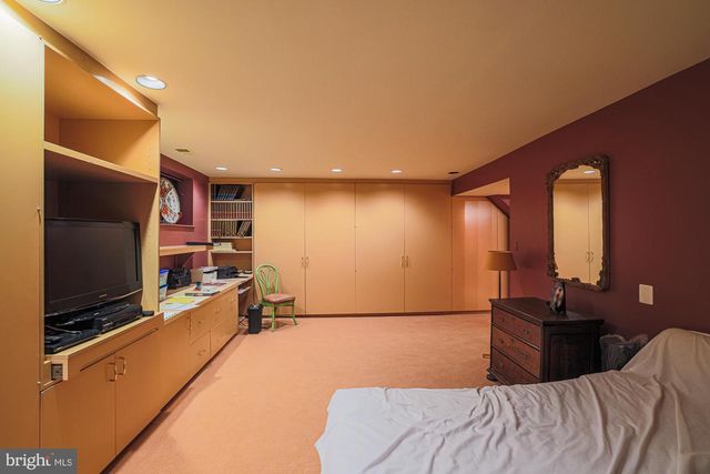 6343 RED CEDAR PL, Baltimore, MD 21209