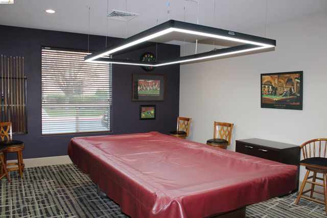 1740 Kent Dr, Brentwood, CA 94513