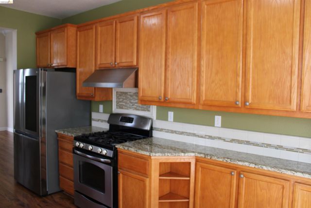 1740 Kent Dr, Brentwood, CA 94513