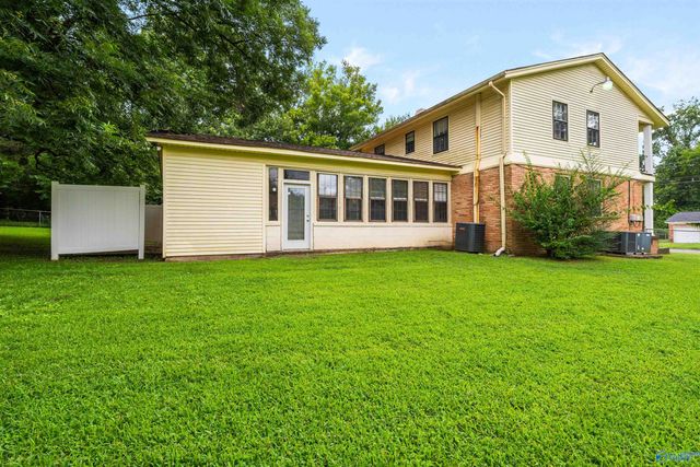 2603 Gibson Street NW, Huntsville, AL 35810
