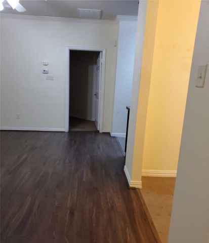 3015 Tudor Lane, Irving, TX 75060