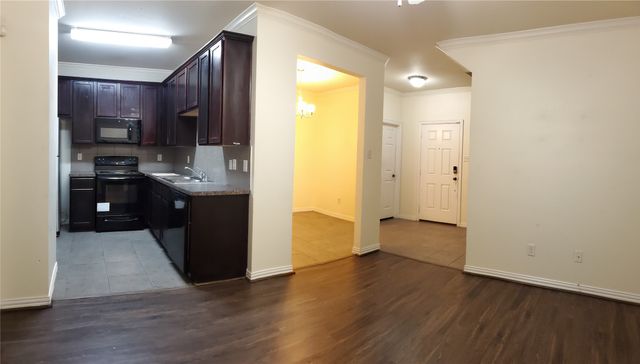 3015 Tudor Lane, Irving, TX 75060