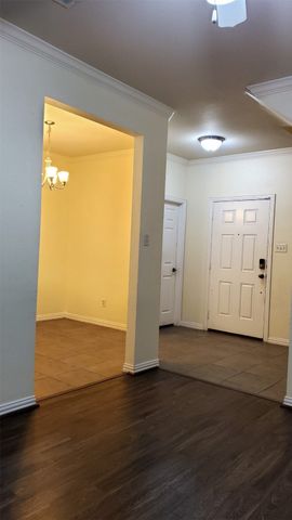 3015 Tudor Lane, Irving, TX 75060