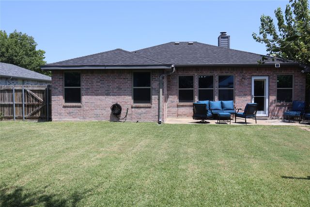 324 Lake Travis Drive, Wylie, TX 75098