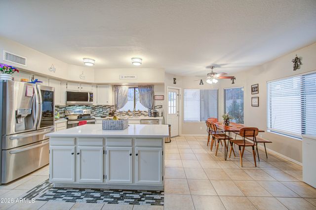 3817 N CARNATION Lane, Avondale, AZ 85392