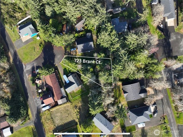 723 Brant Court SE, Ocean Shores, WA 98569
