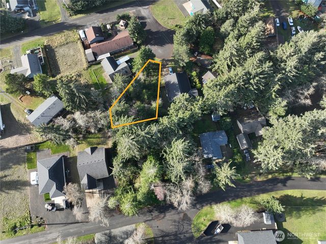 723 Brant Court SE, Ocean Shores, WA 98569