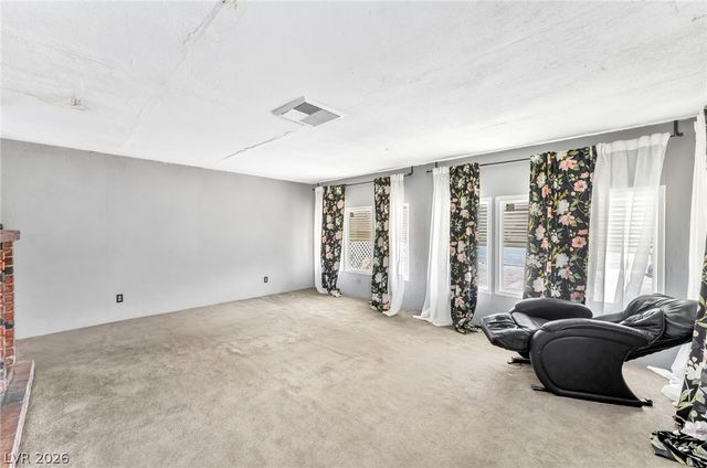 2029 College Circle, Las Vegas, NV 89156