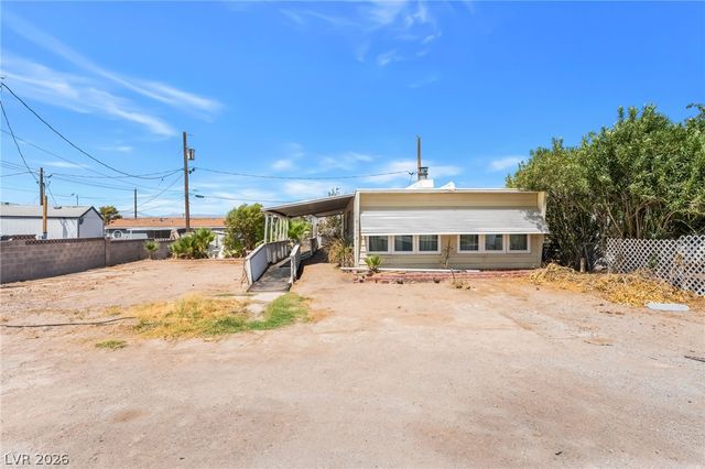 2029 College Circle, Las Vegas, NV 89156