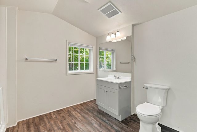 3807 E 29th Ave, Spokane, WA 99223