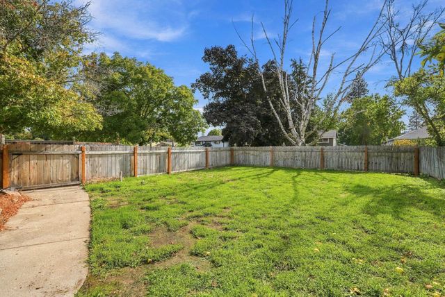 3807 E 29th Ave, Spokane, WA 99223