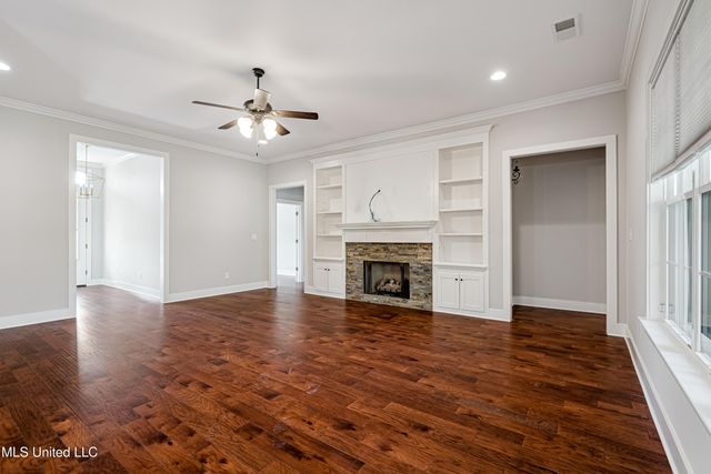 4602 Pleasant Breeze, Olive Branch, MS 38654