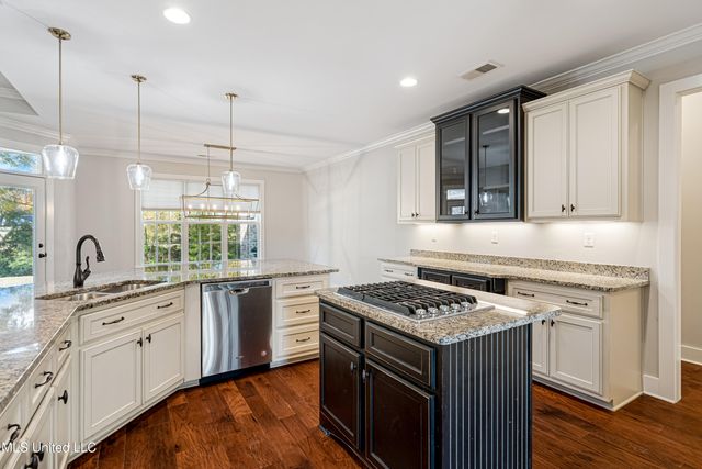 4602 Pleasant Breeze, Olive Branch, MS 38654