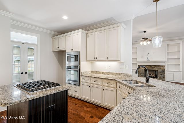 4602 Pleasant Breeze, Olive Branch, MS 38654