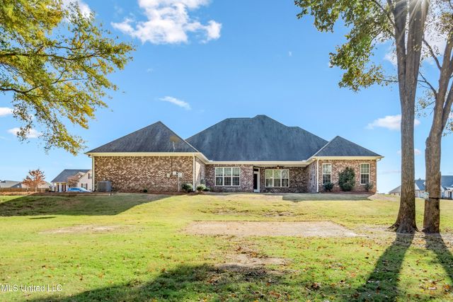 4602 Pleasant Breeze, Olive Branch, MS 38654