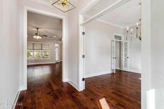 4602 Pleasant Breeze, Olive Branch, MS 38654