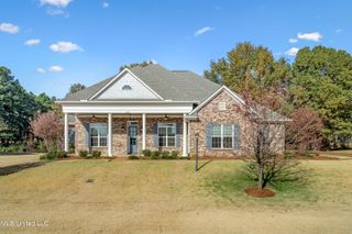 4602 Pleasant Breeze, Olive Branch, MS 38654