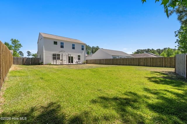 699 Avington Lane NE, Leland, NC 28451