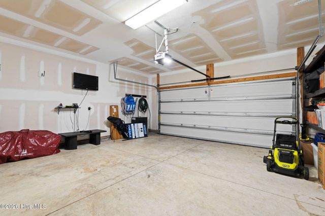 699 Avington Lane NE, Leland, NC 28451