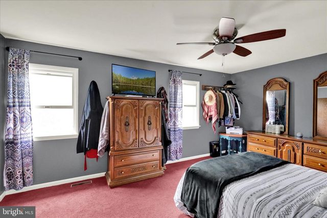 600 LINCOLN ST, Shoemakersville, PA 19555
