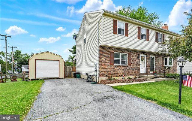 600 LINCOLN ST, Shoemakersville, PA 19555