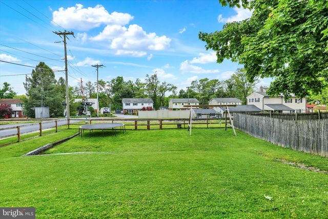 600 LINCOLN ST, Shoemakersville, PA 19555