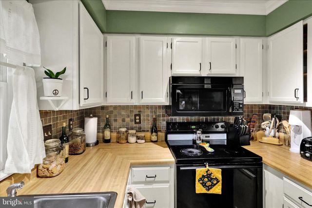 600 LINCOLN ST, Shoemakersville, PA 19555