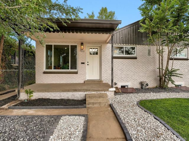 3699 Grape St, Denver, CO 80207